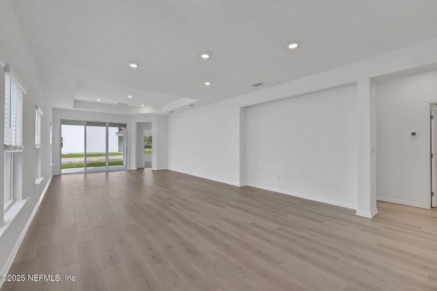 Spacious, unfurnished interior of a new home in Brook Forest, St. Augustine (Image 17).