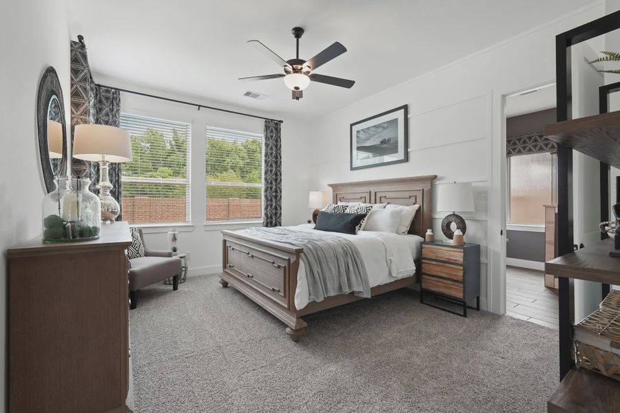 Representative furnished interior of a home built from the Oxford by Chesmar Homes in Attwater 55s, Waller (Image 10).