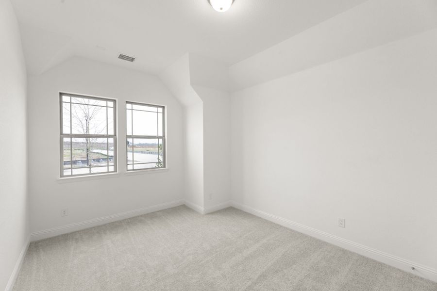 Spacious, unfurnished interior of a new home in Clearview Ranch, Royse City (Image 18).