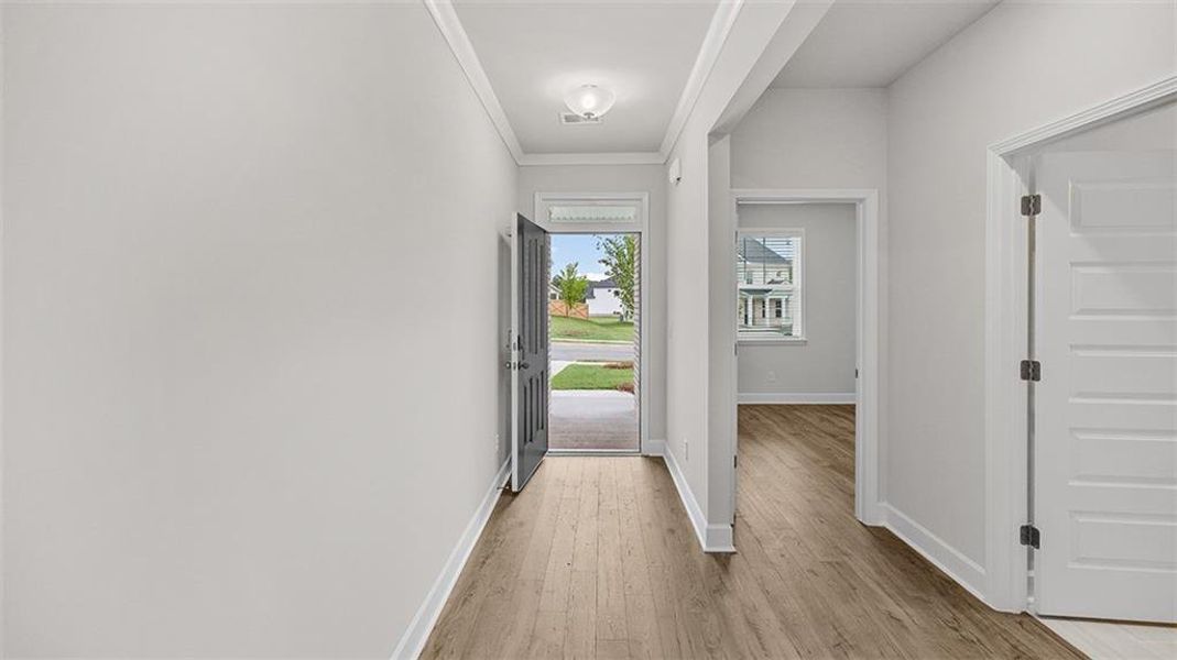 Spacious, unfurnished interior of a new home in Evergreen Crossing, Locust Grove (Image 34).