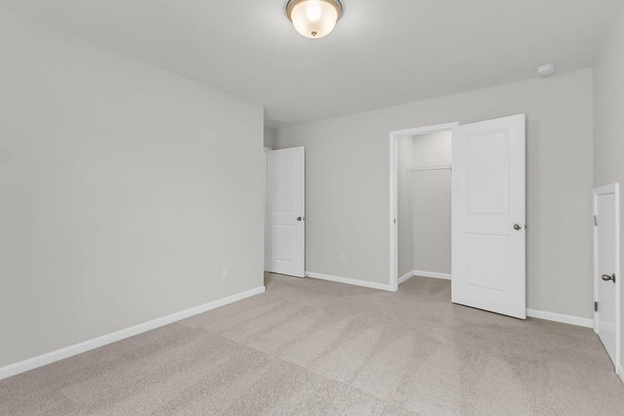 Spacious, unfurnished interior of a new home in Abbey Walk, Moncks Corner (Image 9).