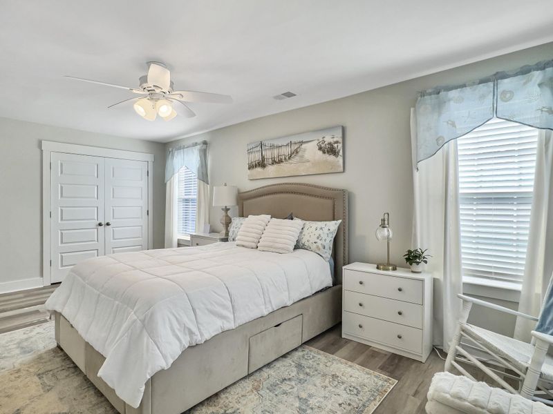 Furnished interior view inside a new home in Hewing Farms, Summerville (Image 51). Furnished interior view inside a new home in Hewing Farms, Summerville (Image 51).