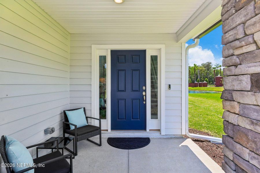 Exterior details and patio area of a home in Dunns Crossing, Jacksonville (Image 4). Exterior details and patio area of a home in Dunns Crossing, Jacksonville (Image 4).