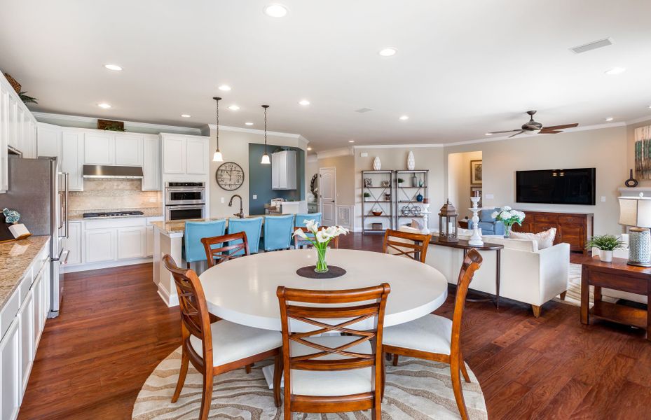 Furnished interior view inside a new home in Forest Creek, Waxhaw (Image 11).
