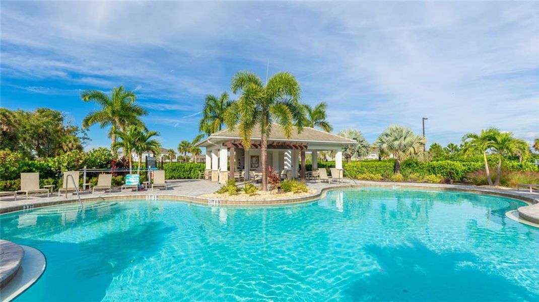 Community amenities in Palmero, Nokomis (Image 36).