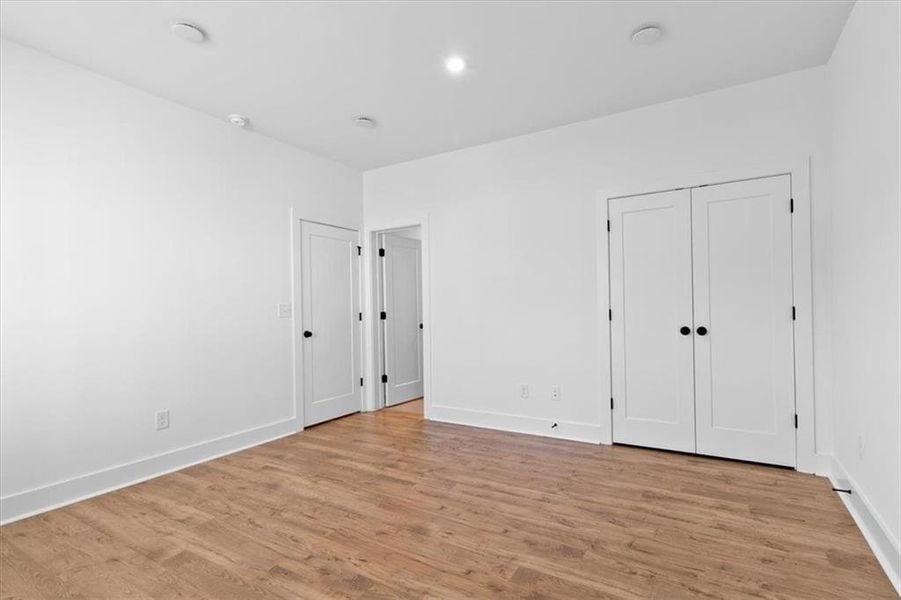 Spacious, unfurnished interior of a new home in , Decatur (Image 24).