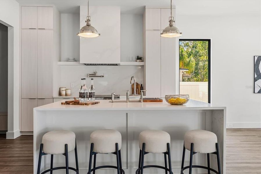 Furnished interior view inside a new home in , Orlando (Image 14).