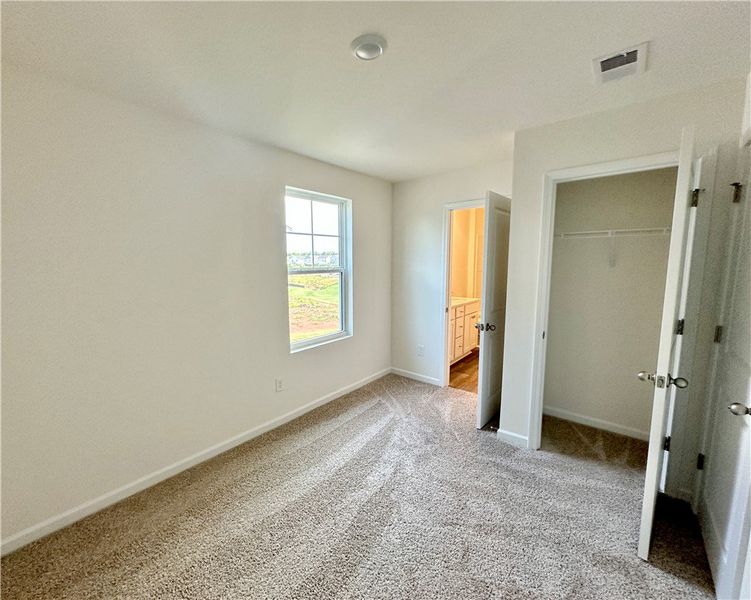 *Picture from a similar Belmont. Not this actual u