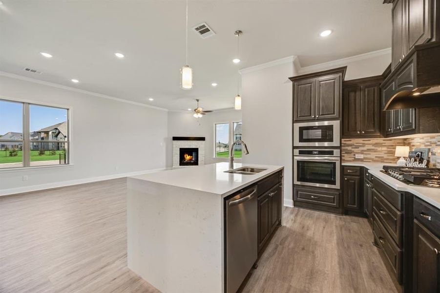 Furnished interior view inside a new home in Heath Golf and Yacht, Heath (Image 5). Furnished interior view inside a new home in Heath Golf and Yacht, Heath (Image 5).