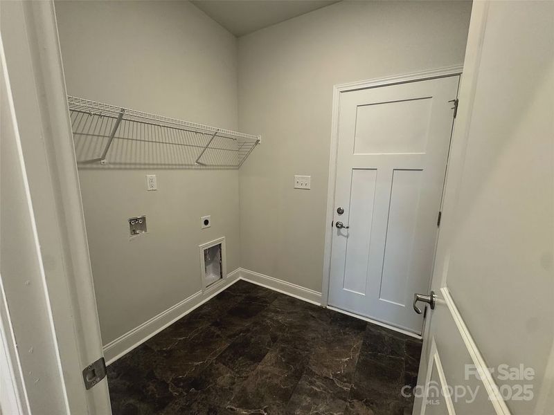 Spacious, unfurnished interior of a new home in Village at Parkside, Gastonia (Image 15). Spacious, unfurnished interior of a new home in Village at Parkside, Gastonia (Image 15).