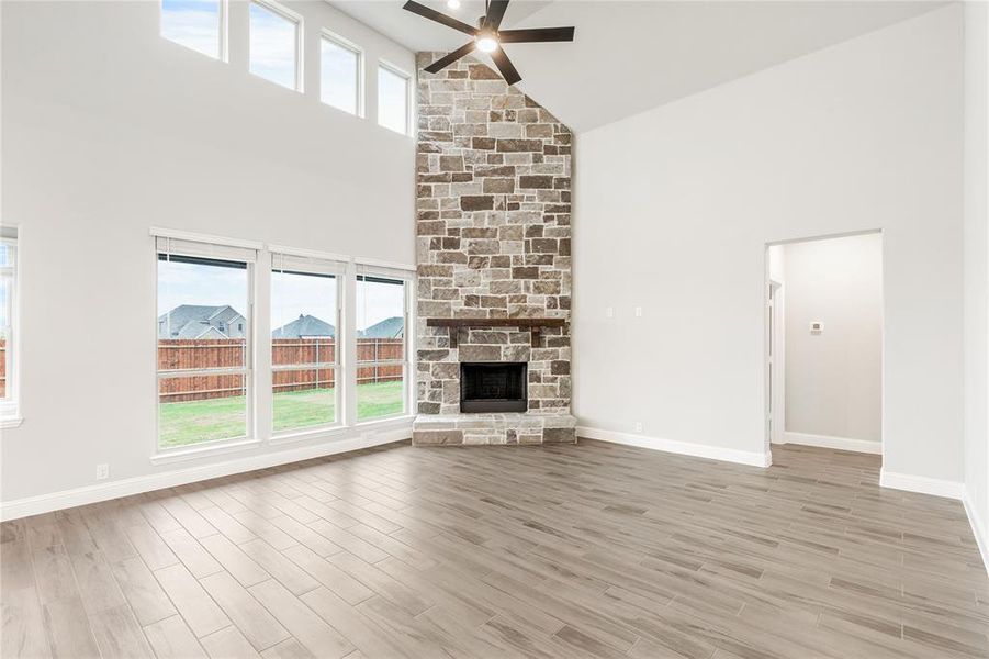 Spacious, unfurnished interior of a new home in Villages of Walnut Grove, Midlothian (Image 28).