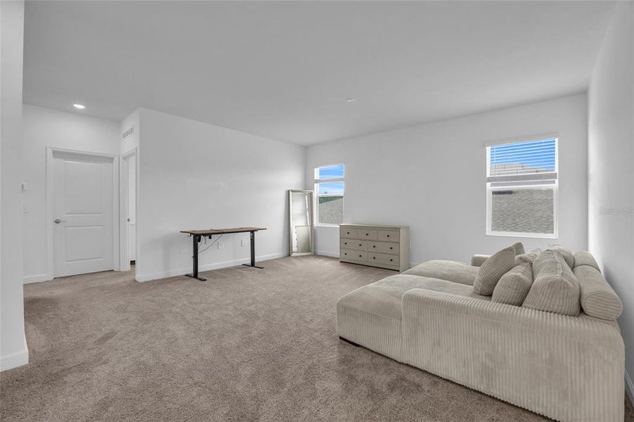 Furnished interior view inside a new home in Providence, Davenport (Image 36).