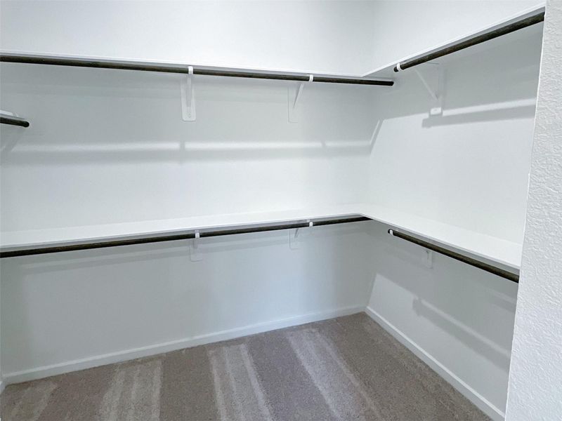 Spacious, unfurnished interior of a new home in Lago Mar  50'  &  55', Texas City (Image 11).