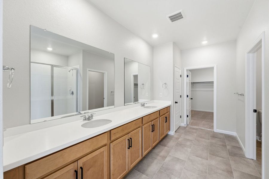 Furnished interior view inside a new home in The Aurora Highlands, Aurora (Image 8).
