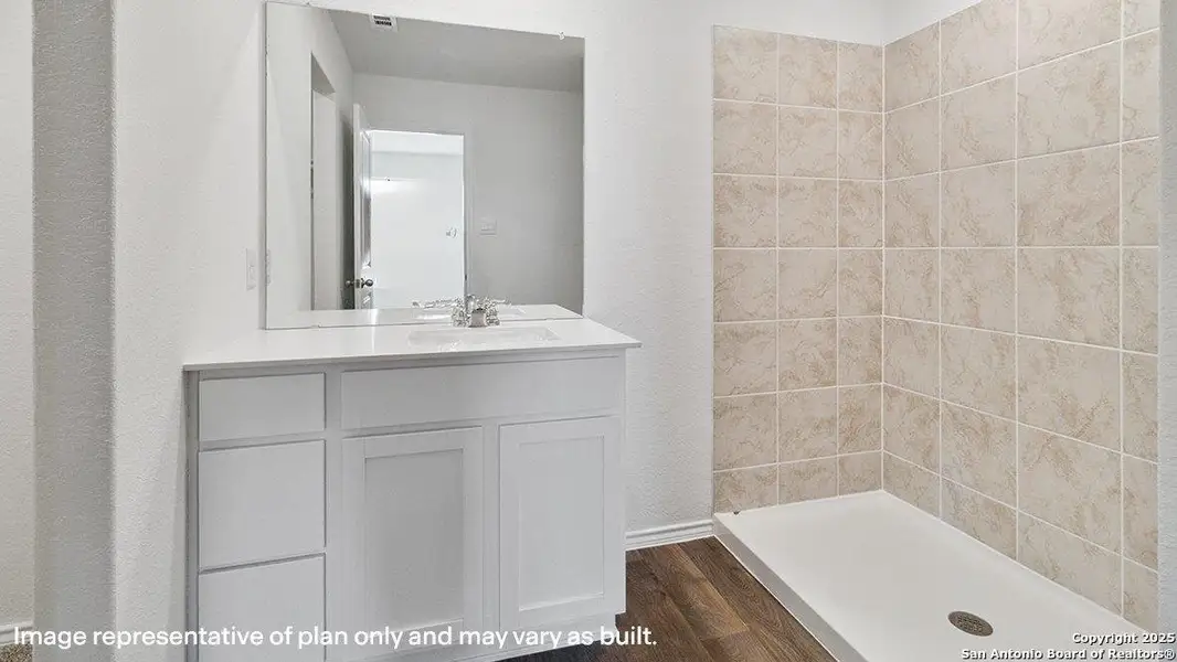 Furnished interior view inside a new home in Applewood, San Antonio (Image 12).