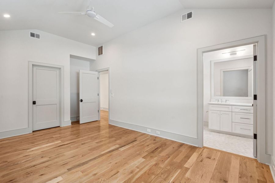 Spacious, unfurnished interior of a new home in , Johns Island (Image 90).