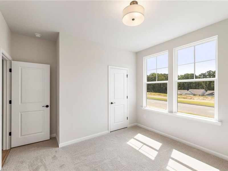 Spacious, unfurnished interior of a new home in Kelly Preserve, Loganville (Image 24).