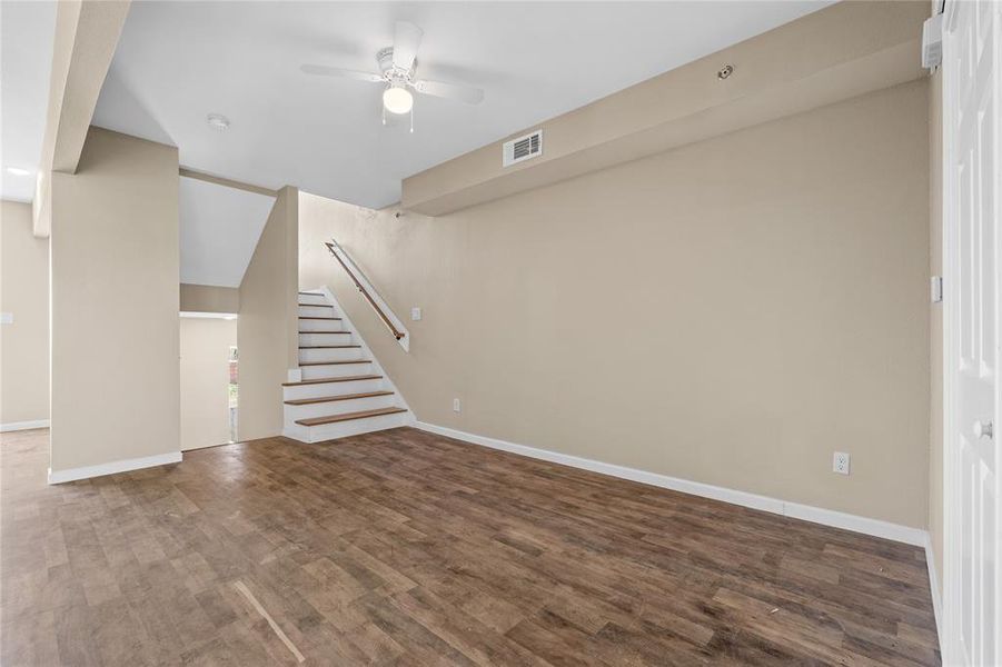 Spacious, unfurnished interior of a new home in , Irving (Image 23).