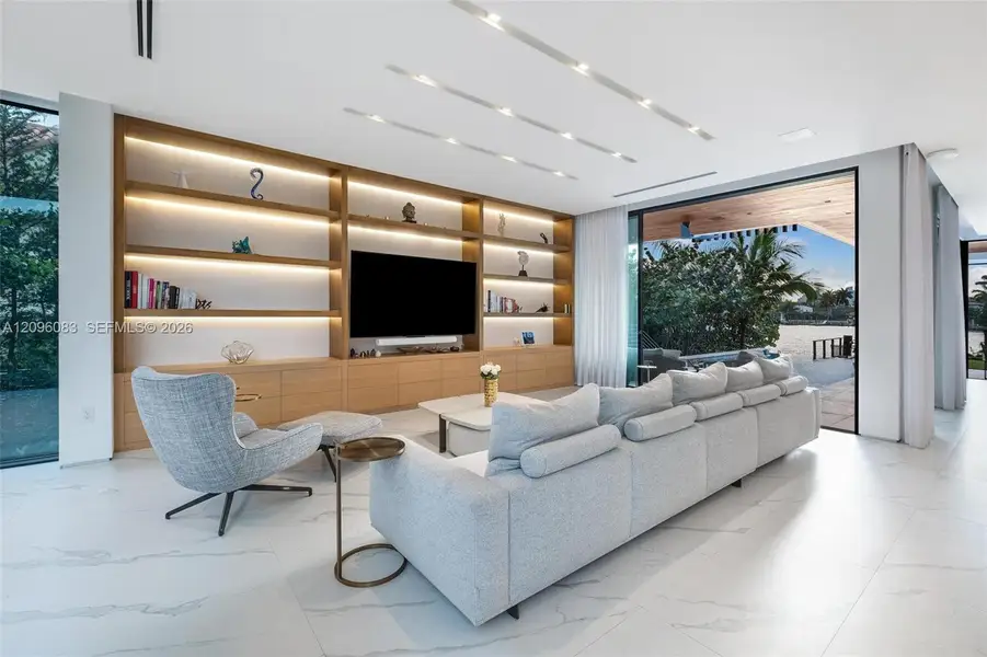 Furnished interior view inside a new home in , Miami Beach (Image 27).