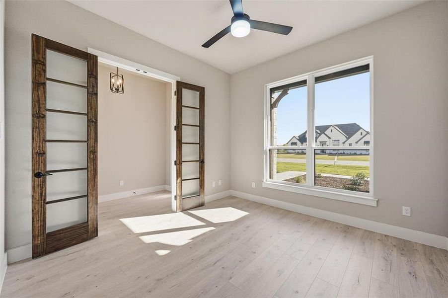 Spacious, unfurnished interior of a new home in Rocky Top Ranch, Reno (Image 25). Spacious, unfurnished interior of a new home in Rocky Top Ranch, Reno (Image 25).