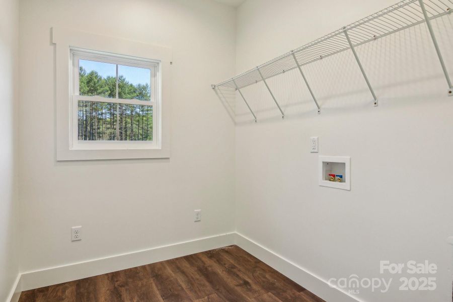Spacious, unfurnished interior of a new home in , Hendersonville (Image 32).