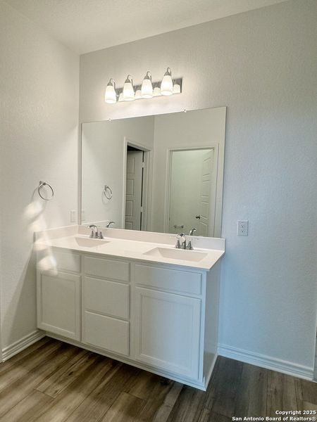 Furnished interior view inside a new home in Hidden Bluffs at TRP, San Antonio (Image 6). Furnished interior view inside a new home in Hidden Bluffs at TRP, San Antonio (Image 6).
