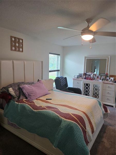 Furnished interior view inside a new home in , Winter Haven (Image 17).