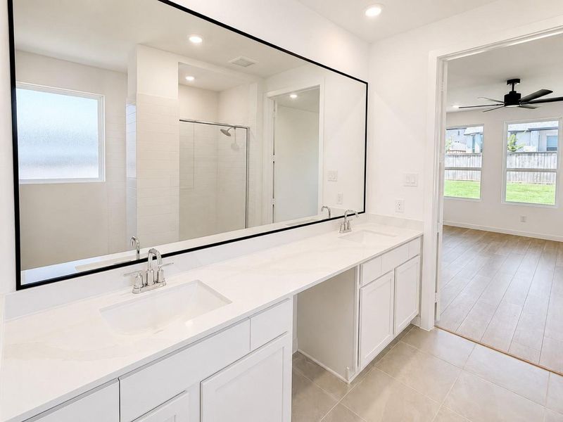 Furnished interior view inside a new home in Kresston, Montgomery (Image 19). Furnished interior view inside a new home in Kresston, Montgomery (Image 19).