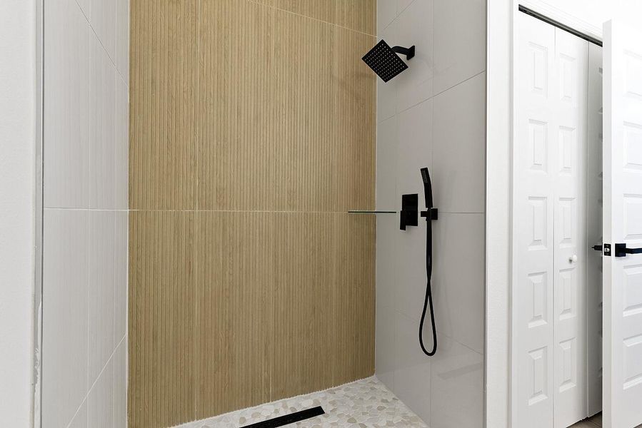 8635-98th-Ct-HigMedia-035-1280 8635-98th-Ct-HigMedia-035-1280