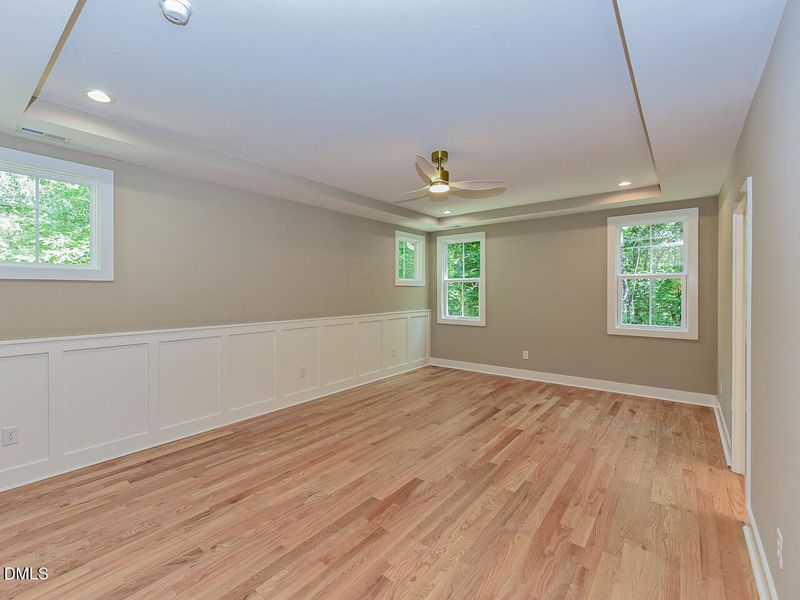 Interior - upstairs - primary suite - o Interior - upstairs - primary suite - o