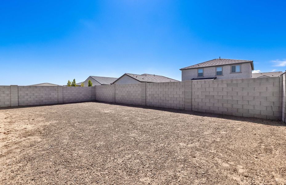 Exterior details and patio area of a home in El Rancho Santa Rosa, Maricopa (Image 3).
