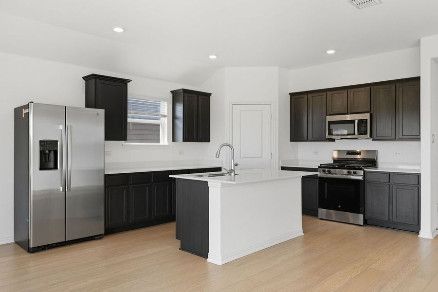 Furnished interior view inside a new home in River Ridge, Crandall (Image 6). Furnished interior view inside a new home in River Ridge, Crandall (Image 6).