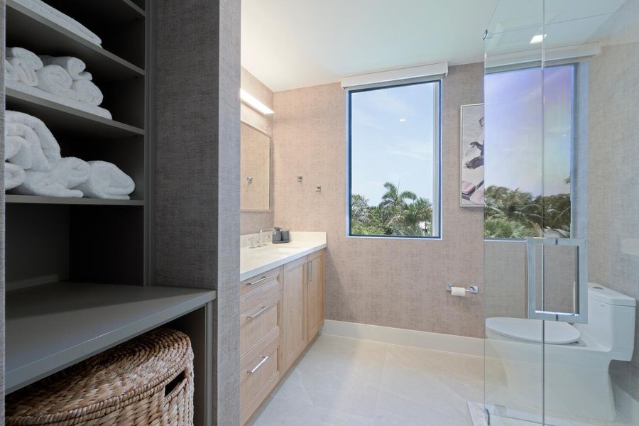 Guest Bath 2