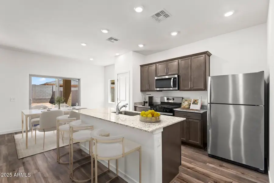 Southwest_Ash_CH_Kitchen