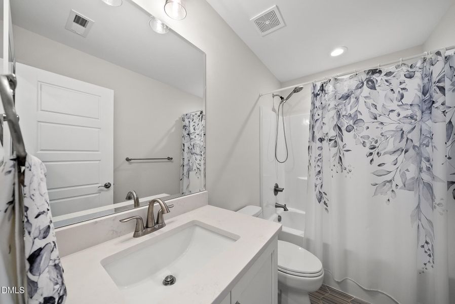 8420 Adagio Cir