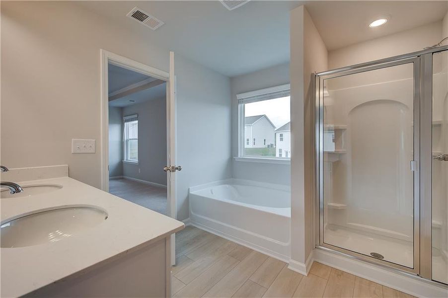 Furnished interior view inside a new home in Chapel Hill, Newnan (Image 11).