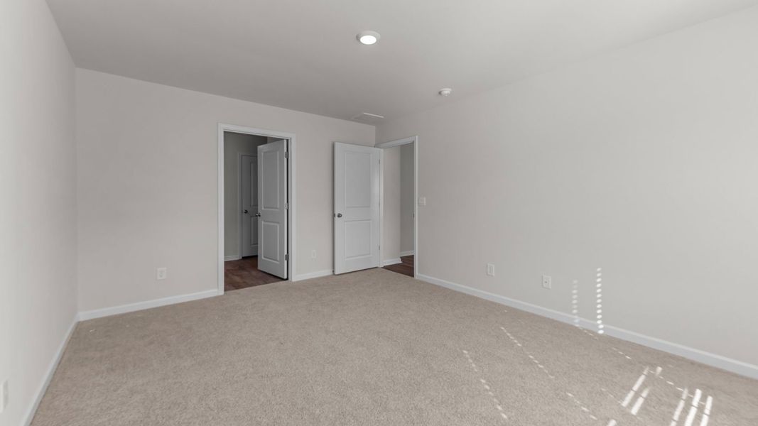 Spacious, unfurnished interior of a new home in Madeline Farm, New Bern (Image 23). Spacious, unfurnished interior of a new home in Madeline Farm, New Bern (Image 23).