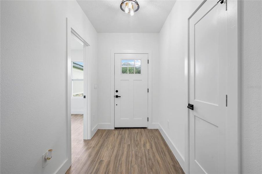 Spacious, unfurnished interior of a new home in , Deltona (Image 42).