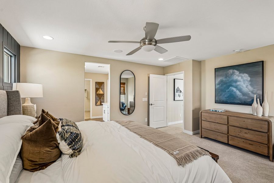Furnished interior view inside a new home in Estrella, Goodyear (Image 21).