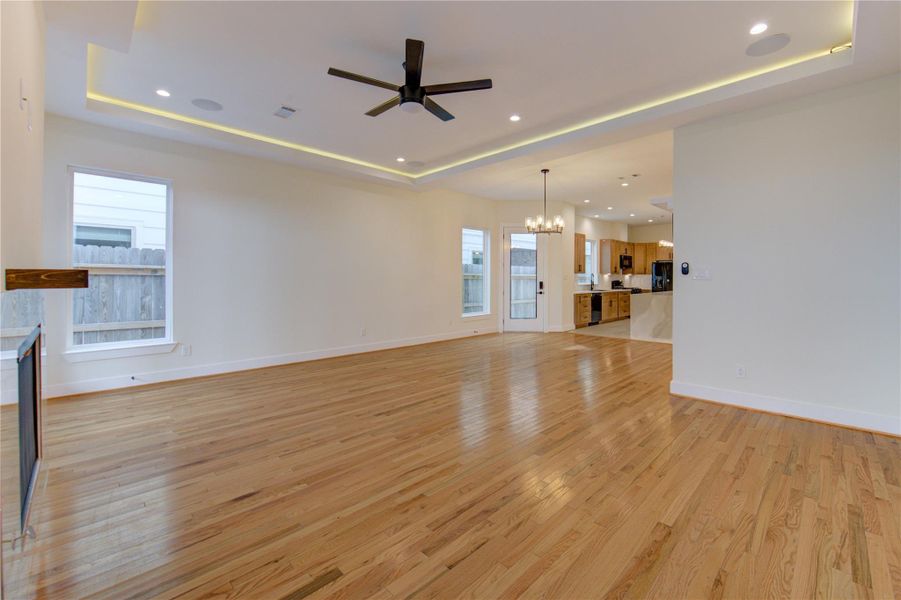 Spacious, unfurnished interior of a new home in , Houston (Image 23).