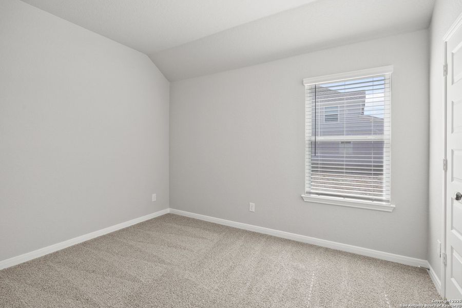 Spacious, unfurnished interior of a new home in Swenson Heights, Seguin (Image 25).