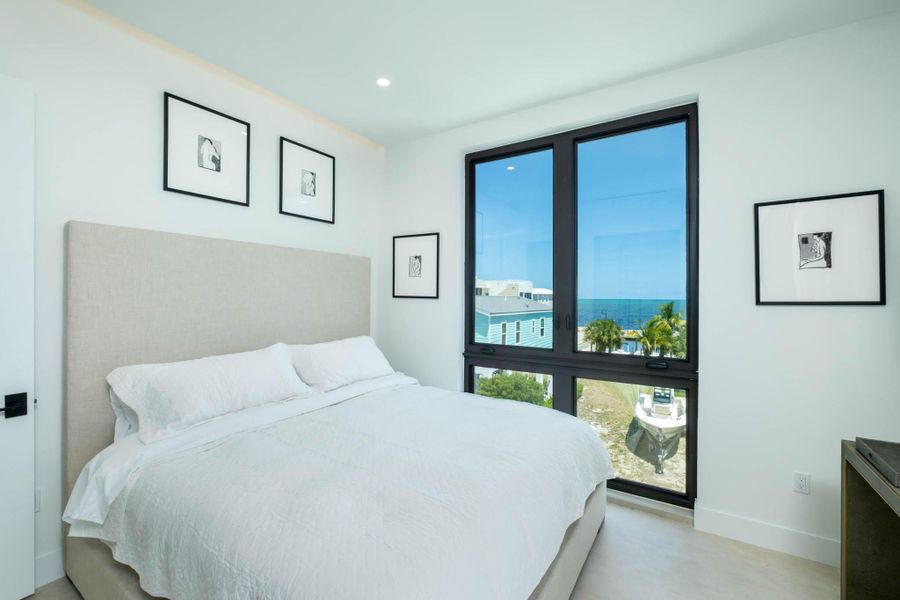 Furnished interior view inside a new home in , Key Largo (Image 14).