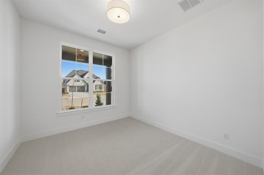 Spacious, unfurnished interior of a new home in Estates at Rockhill, Frisco (Image 28).