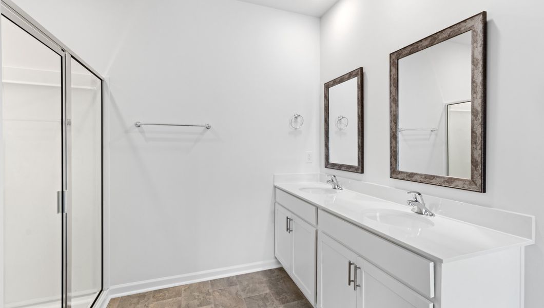 Representative furnished interior of a home built from the Aria by D.R. Horton in Woodglen, Piedmont (Image 10).