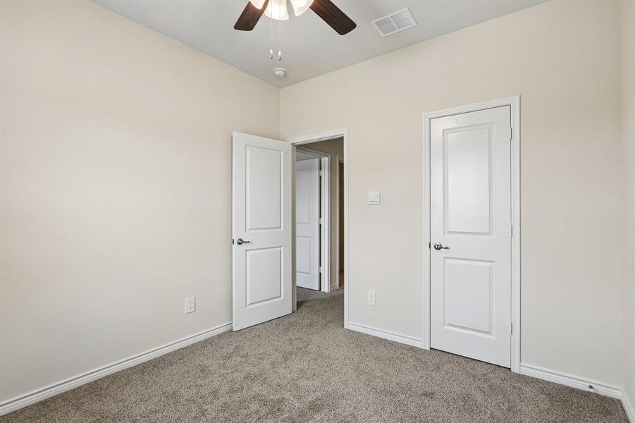Spacious, unfurnished interior of a new home in Silverado, Aubrey (Image 23).