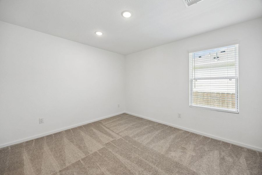 Spacious, unfurnished interior of a new home in Stokesbury, Waller (Image 25). Spacious, unfurnished interior of a new home in Stokesbury, Waller (Image 25).