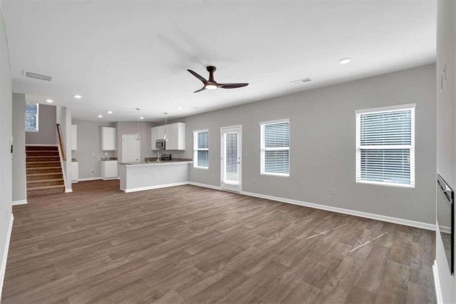 Spacious, unfurnished interior of a new home in , Covington (Image 11).