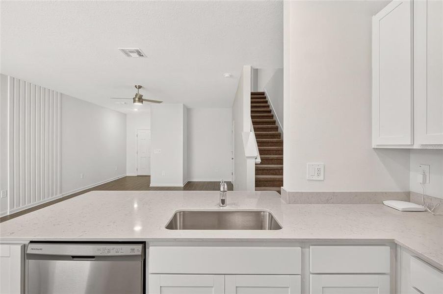 Furnished interior view inside a new home in , Alachua (Image 10).
