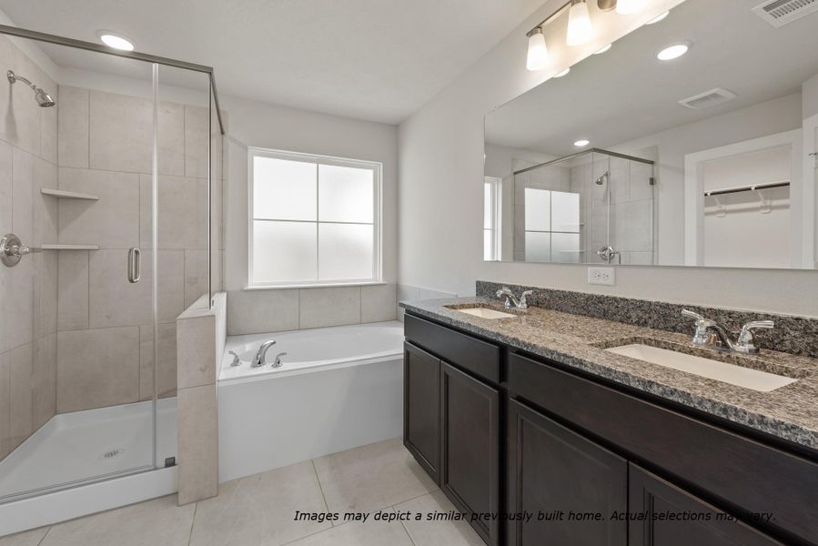 Furnished interior view inside a new home in Eagles Landing, Waco (Image 14).