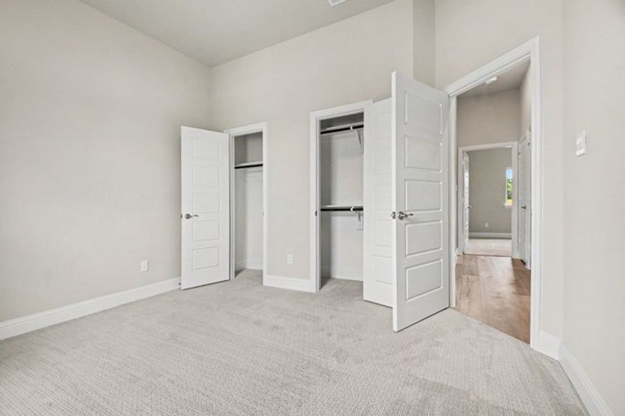 Spacious, unfurnished interior of a new home in Cole Crossing Estates, DeSoto (Image 28).